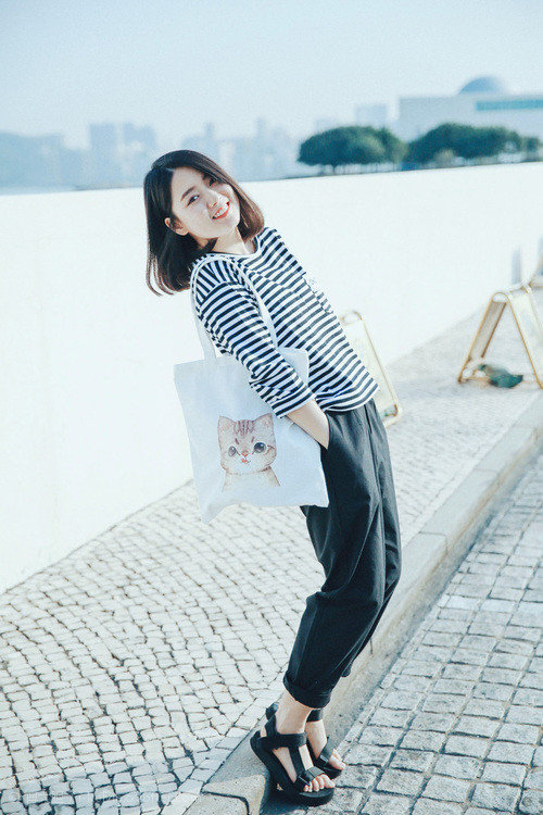 兰斯队员展现团结力量,兰斯10领队