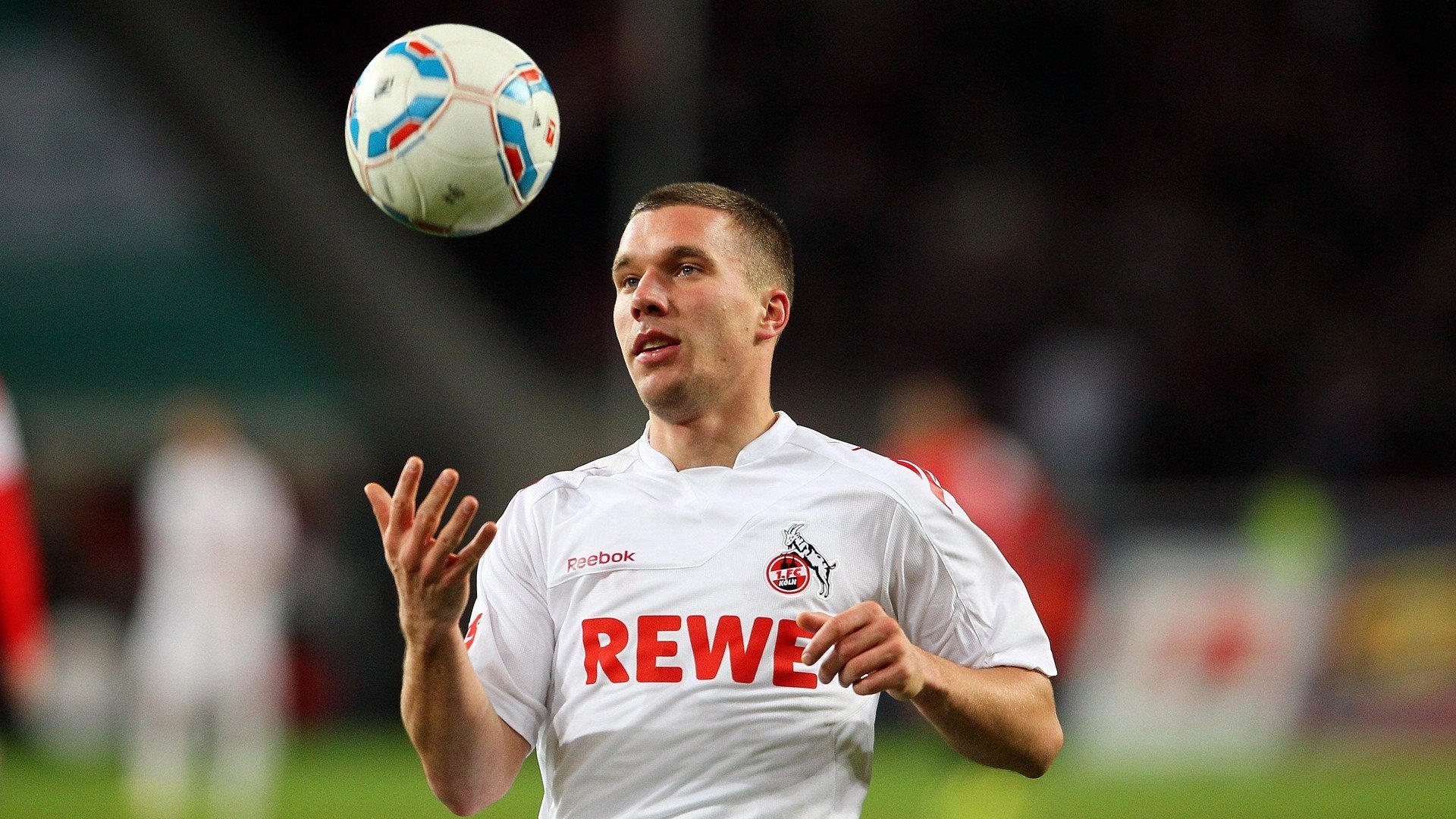 史上最年轻的“欧洲金靴”诞生,天才崭露锋芒,最年轻欧冠金靴