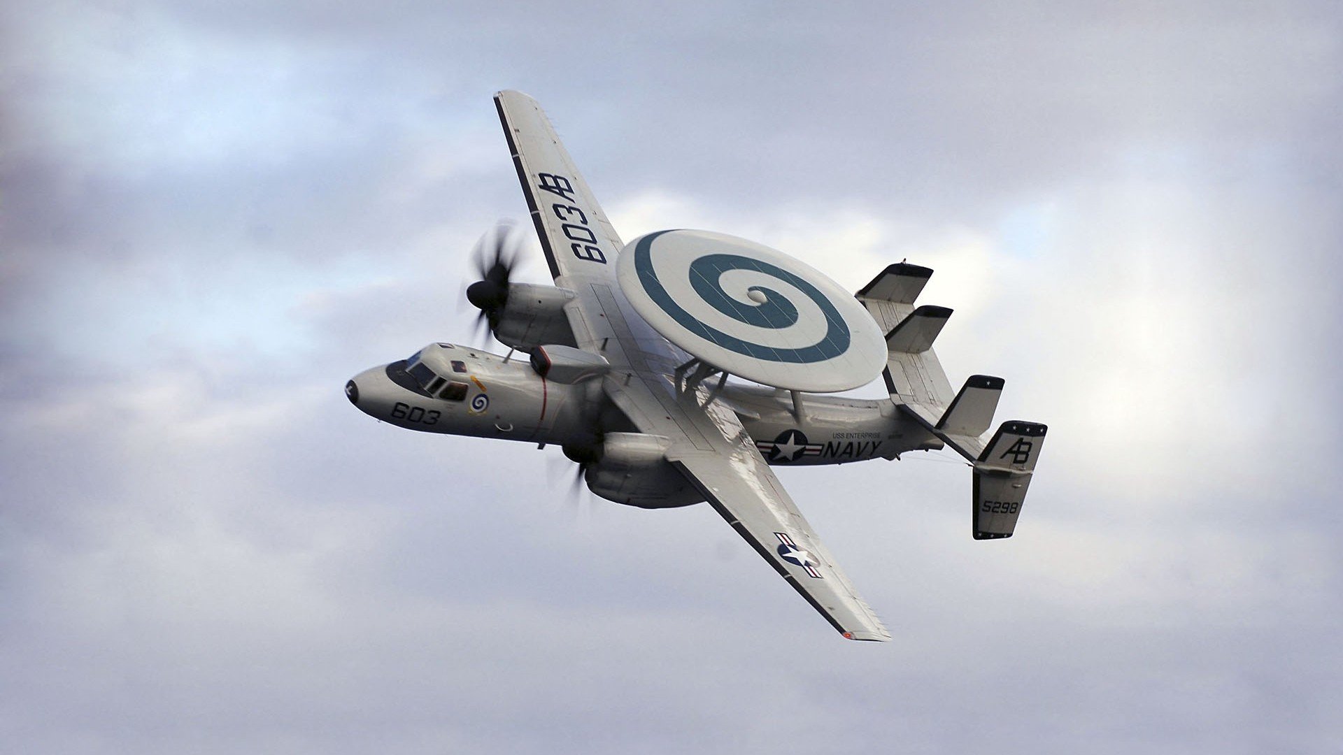 开云网站-战术分析：如何破解对手的铁壁防守，铁壁防御